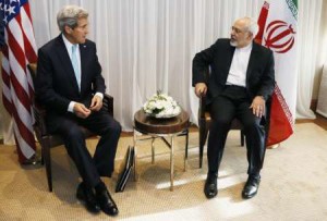 "Iranian Foreign Minister Mohammad Javad Zarif (R) with US State Secretary John Kerry before their meeting in Geneva"