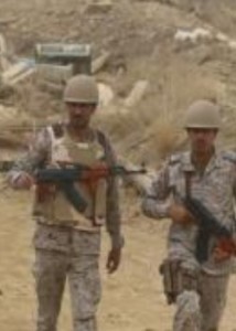 جنود سعوديون عند الحدود مع اليمن